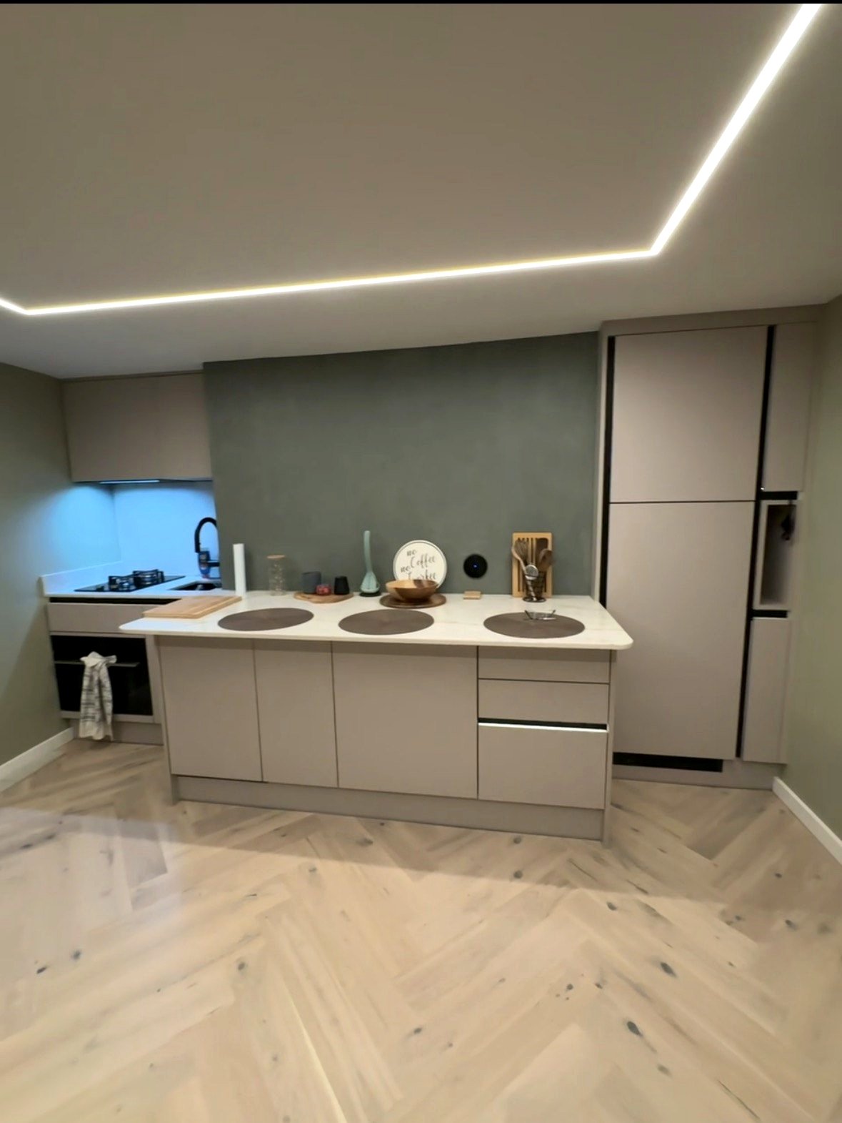 Full flat refurbishment, Clapham - designer kitchen